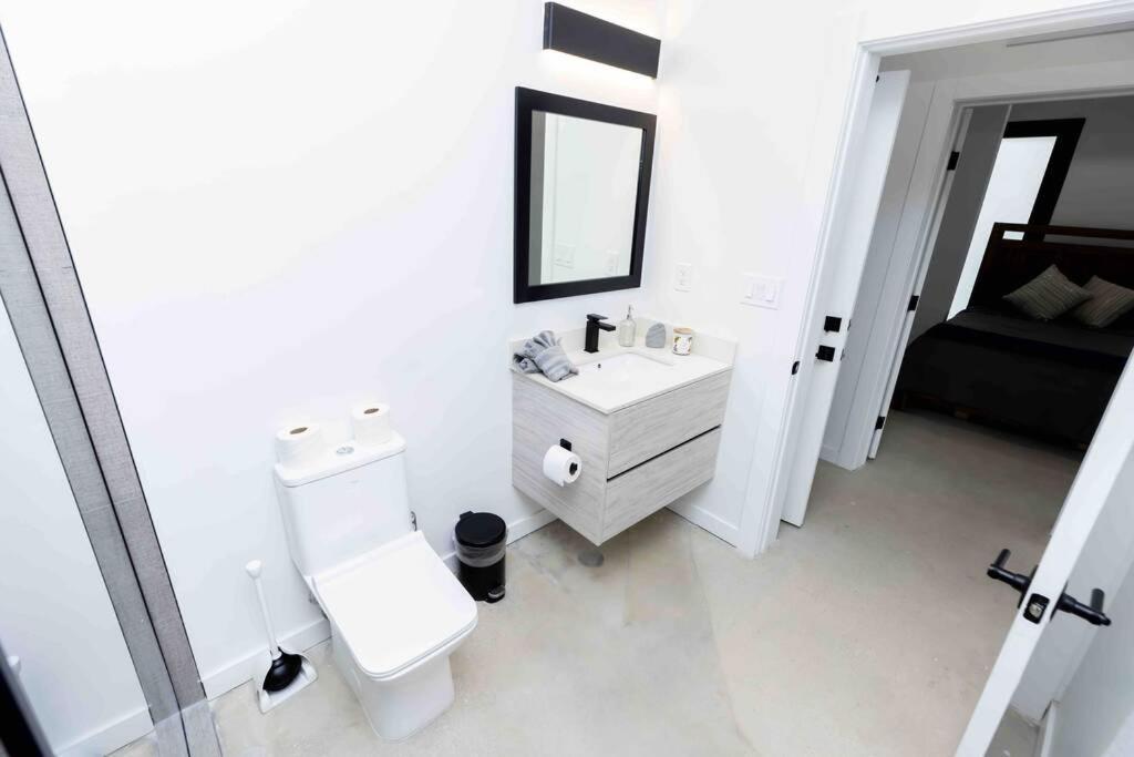 Huge 4 Bedroom Townhouse W/ Private Rooftop & Bbq Miami Eksteriør billede