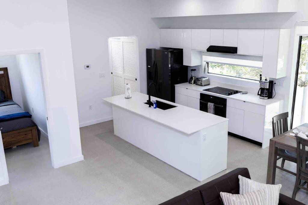 Huge 4 Bedroom Townhouse W/ Private Rooftop & Bbq Miami Eksteriør billede